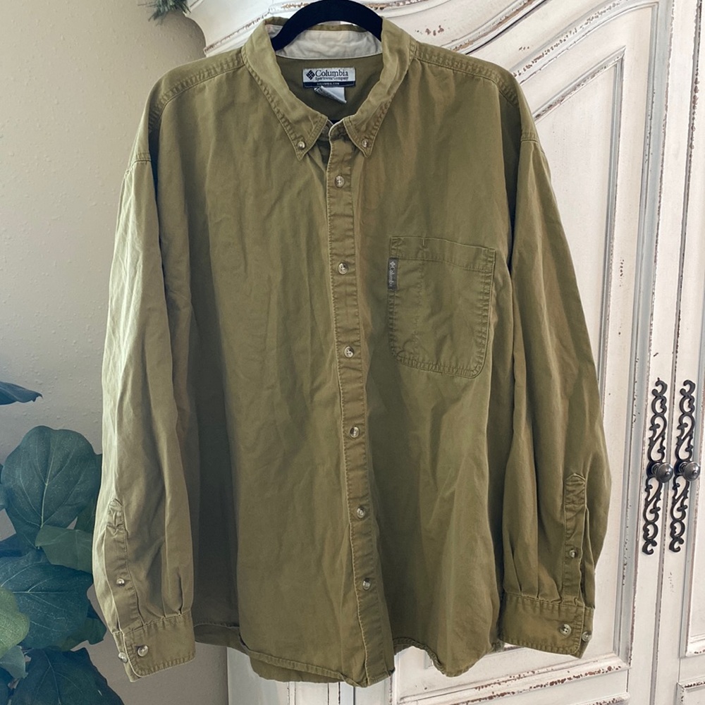 Columbia Long Sleeve 100% Cotton Button Down Shirt, Men’s size XXL